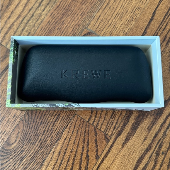 Krewe Landry Sunglasses in Haze with polarized lenses - new in box, never worn - Picture 4 of 6